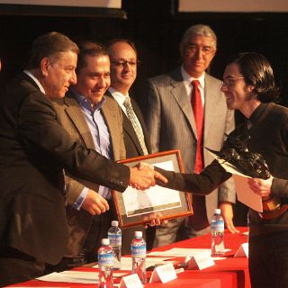 Entregan el Premio Jalisco de Periodismo