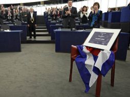 El Parlamento Europeo reconoció al disidente cubano Guillermo Fariñas, que no fue autorizado a viajar a Francia para recibirlo. REUTERS  /