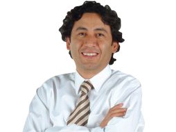 Salvador Camarena.  /