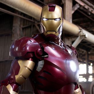 Favreau se aleja de Iron Man