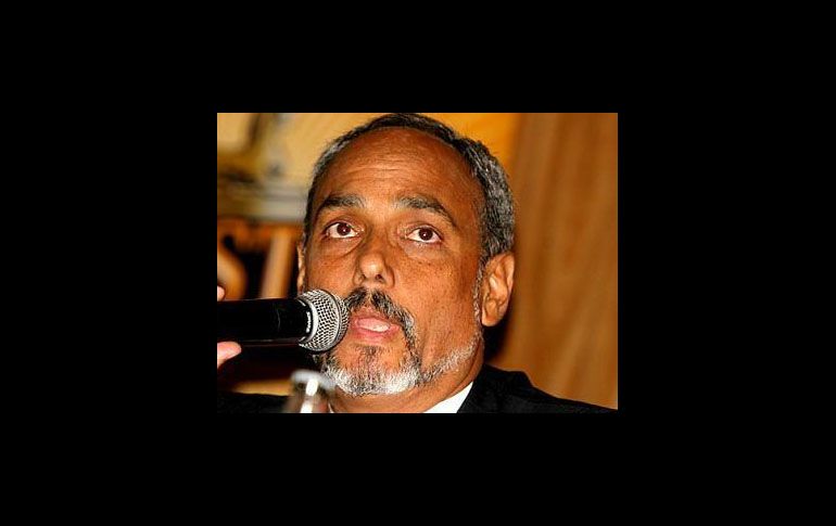 La afición culpa a Manuel Burga de que Perú no califique al Mundial desde España 1982. ESPECIAL  /