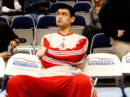 Yao Ming ha tenido muchos problemas en su pie izquierdo. REUTERS  /