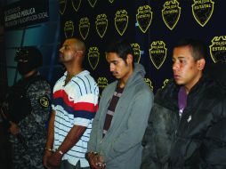 Los tres detenidos fueron presentados el viernes por la Secretaría de Seguridad estatal.ESPECIAL  /