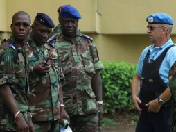 Tanto el presidente como el líder opositor cuentan con el apoyo de tropas armadas para defender la causa. REUTERS  /