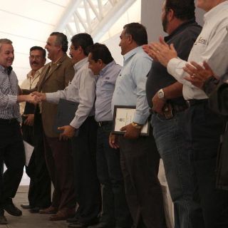 Acusa Emilio de ''populistas'' a diputados por Presupuesto 2011