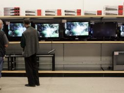 Uno de los objetivos del aumento es que los trabajadores no pierdan la capacidad de compra.  /