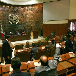 Ven oportunidad para diálogo en veto a presupuesto