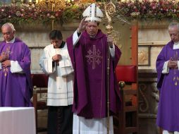 El cardenal Norberto Rivera dijo que las manifestaciones a favor del narco nacen de la compra de voluntades. EL UNIVERSAL  /