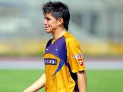 Efraín Velarde aseguró que se necesita del apoyo de todo el plantel para no resentir la salida de Bernal. ESPECIAL  /