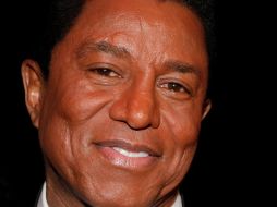 Jermaine Jackson reportó el robo de 192 mil dólares en joyas y equipaje. AP  /