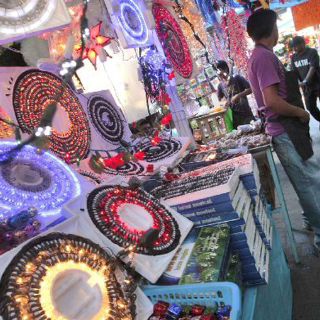 Reclaman tianguistas se les respete el lugar que han ocupado por más de 20 años