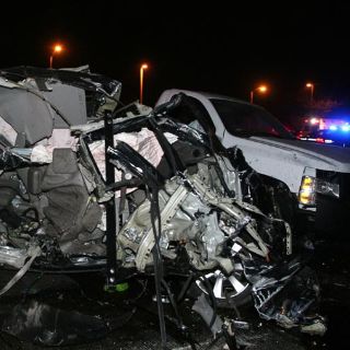 Volcadura deja más de una decena de muertos en México-Puebla