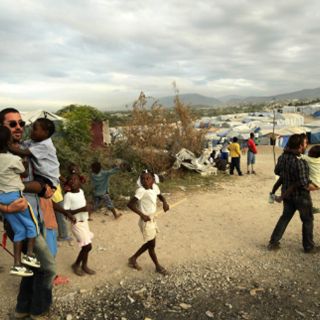 Haití llega a 2011 sumido en crisis política