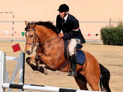 El pentatleta tapatío, Álvaro Sandoval, mira hacia los Juegos Panamericanos 2011. MEXSPORT  /