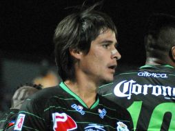 Estrada espera que Santos logre conseguir el título para el Clausura 2011. MEXSPORT  /