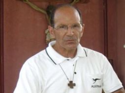 El párroco Alejandro Solalinde comunicó con un testigo hondureño a Carmen Aristegui. ARCHIVO SUN  /