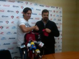 El jugador aseguró que el y su familia se encuentran emocionados por su fichaje con el conjunto rojinegro. EL INFORMADOR  /