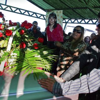 Unión Europea condena el asesinato de activista