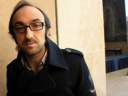 Agustín Fernández Mallo encontró poesía en sus libros de física. A. HINOJOSA  /