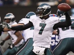 Michael Vick fue el ofensivo de la Semana en la NFC. REUTERS  /