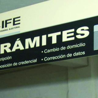 Nuevo llamado del IFE para renovar credencial de elector 03