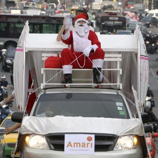 Muestran forma en que Santa Claus entregaría regalos