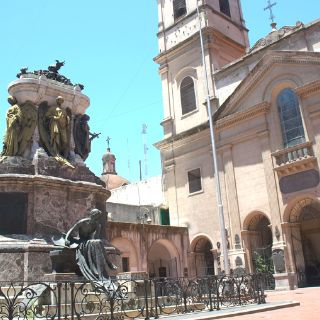 Rescatan antigua pintura robada en Santo Domingo