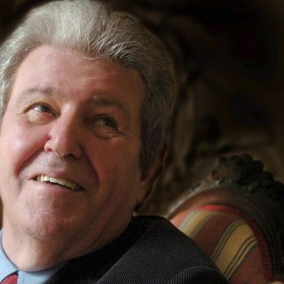 Editorial Feltrinelli adquiere acciones de Anagrama