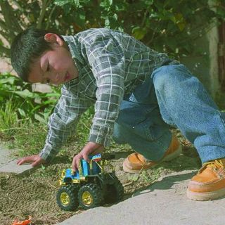 Entregan policías juguetes a niños de Guadalajara