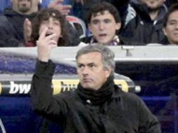 Mourinho desea empezar una racha de victorias con el Real Madrid. EFE  /