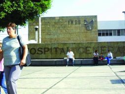 En el hospital se atienden 791 consultas de especialidades y 290 en urgencias. ARCHIVO  /