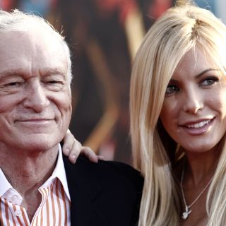 Fundador de Playboy se casa con la ‘conejita’ de diciembre 2009
