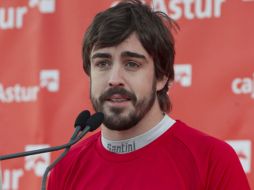 Fernando Alonso se dice tranquilo ante los rumores previos a la temporada 2011 de la Fórmula 1. EFE  /