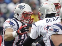 La victoria fácil le aseguró el título de la división Este a los Patriotas y fue su 15ta seguida sobre los Bills. AP  /