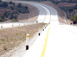 Más de la tercera parte del presupuesto total neto, será destinado para carreteras, camino, puentes, etc. ARCHIVO  /