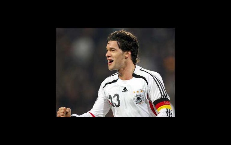 Ballack ha tenido un año para olvidar. ESPECIAL  /