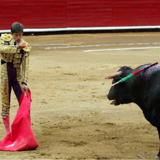 Orozco salva corrida