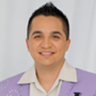 Interpretes de la música grupera complacen a sus seguidores