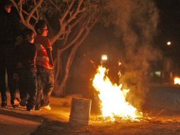 Protección Civil y Bomberos piden evitar encender fogatas en plena vía pública. ARCHIVO  /