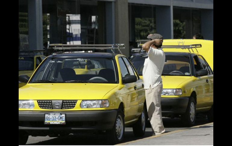 Uno de los aspectos calificados por la dependencia en los taxis de la ciudad, es el uso adecuado del taximetro. ARCHIVO  /