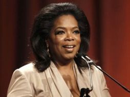 Tras 25 años de éxito en antena Winfrey grabará en mayo el último episodio de The Oprah Winfrey Show. AP  /