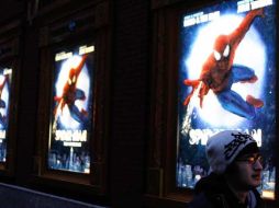 Christopher Tierney se cayó durante una presentación de la obra ''Spider-Man: Turn Off the Dark''.REUTERS  /
