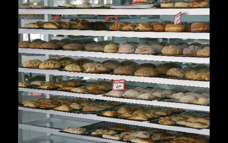 El último incremento en el precio del pan se registra en el 2007. Esta vez puede oscilar entre los 40 y 50 centavos por pieza. ARCHIVO  /