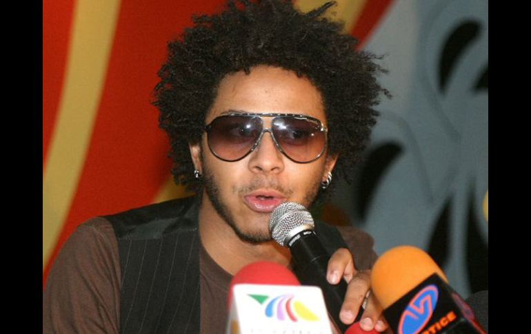 El cantante se considera una persona trabajadora y que en realidad sabe quien es. ARCHIVO  /