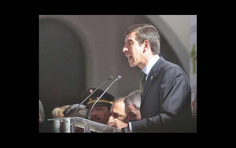 Miguel Castro pretende que con su propuesta se trabaje en un esquema conjunto que mejore la calidad del aire en la ciudad. S. NÚÑEZ  /