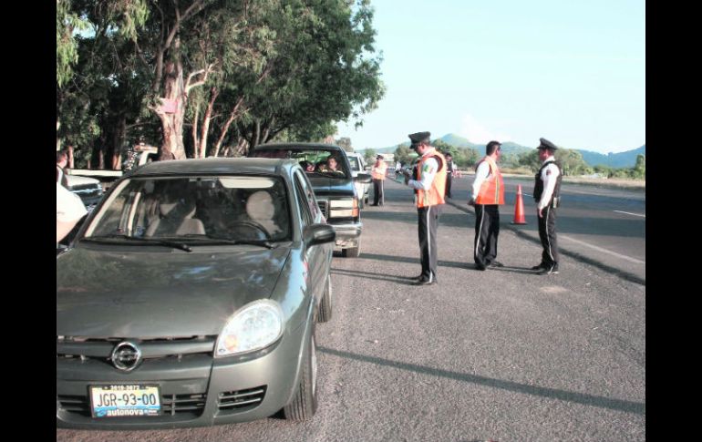 El operativo radar-alcoholímetro iniciará hoy a partir de las 16:00 horas y se extenderá hasta las 05:00 horas de mañana. A. HINOJOSA  /