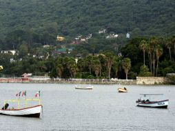El alcalde asegura que durante este año, entre ocho y 10 mil personas visitaron la Ribera de Chapala cada fin de semana. M. FREYRIA  /