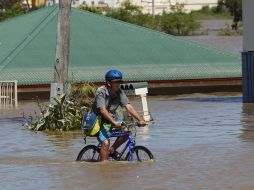 Hay localidades en riesgo de anegación de aguas negras. REUTERS  /