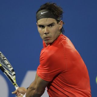 Nadal y Federer van por el título en Abu Dhabi