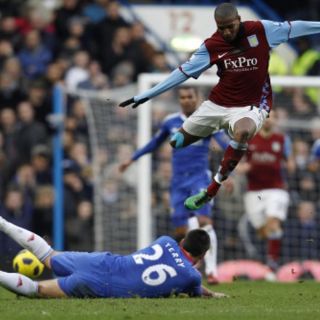 Chelsea empata en su primer partido del año